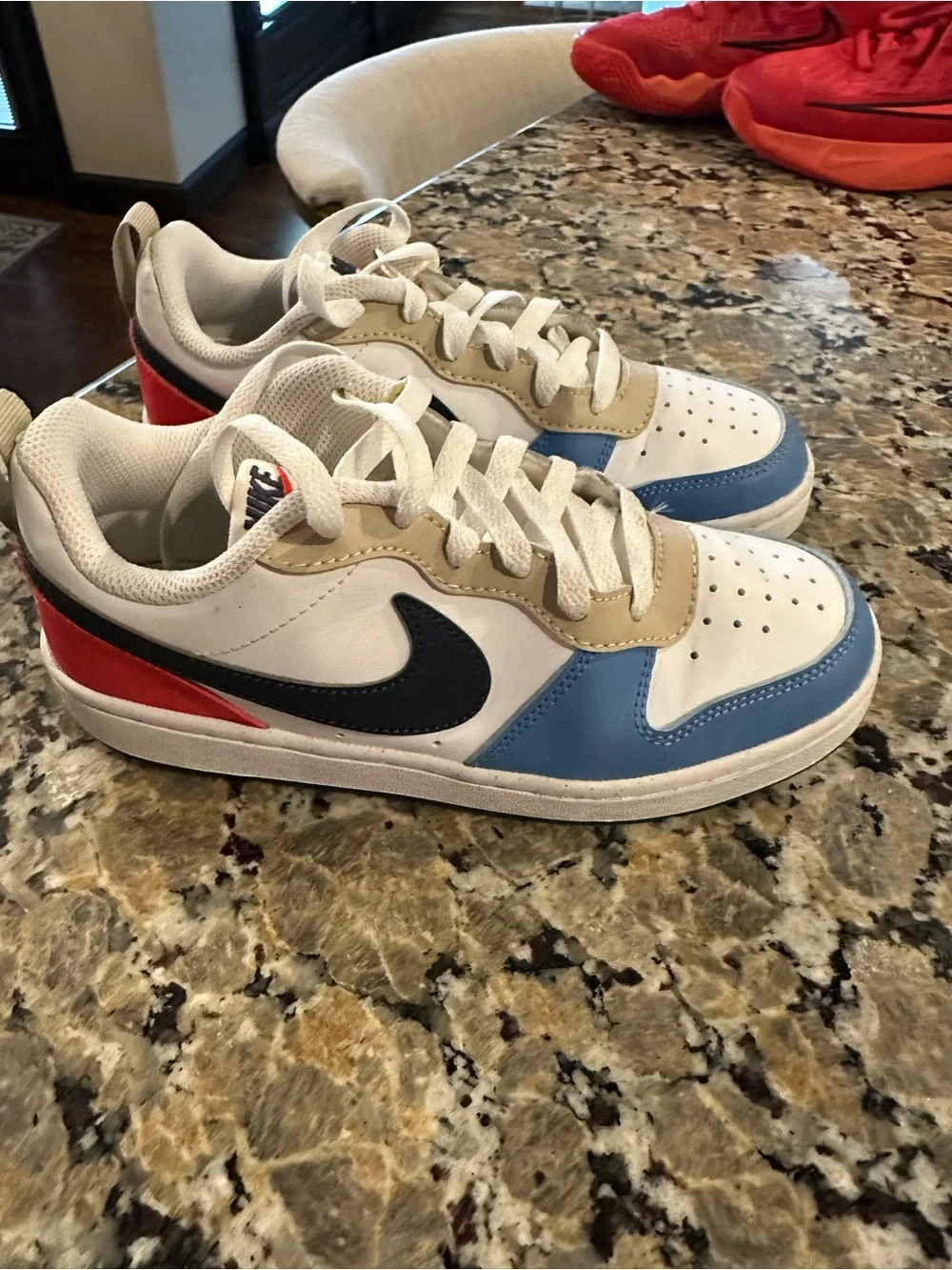 Nike Kids Low-Top Sneakers in White, Blue, Navy & Red